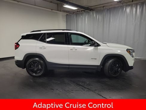 Used 2022 GMC Terrain AT4 AWD/4WD image 9
