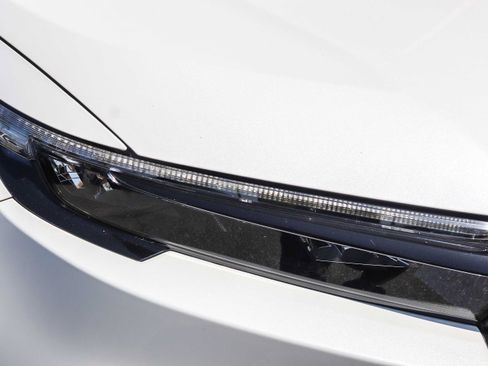 Certified 2024 Honda CR-V Sport-L image 6