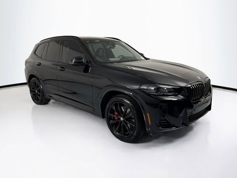 Used 2024 BMW X3 xDrive30i w/ Premium Package AWD/4WD image 3