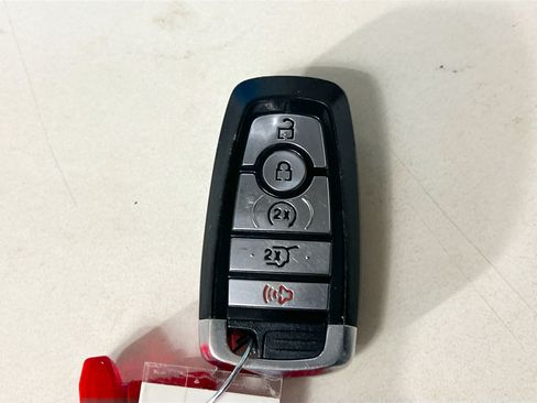 Used 2024 Ford Expedition Max Limited image 36