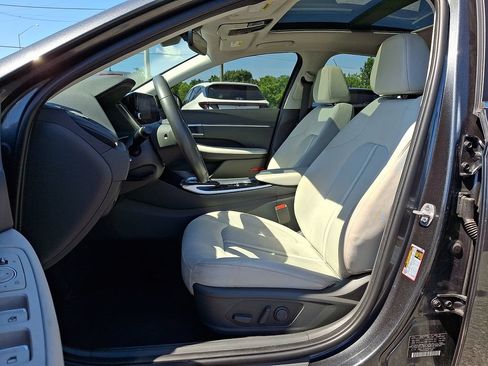 Used 2023 Hyundai Sonata SEL w/ Convenience Package FWD image 13