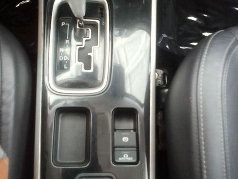 Used 2020 Mitsubishi Outlander SEL FWD image 10