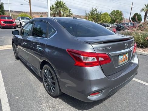Used 2019 Nissan Sentra SR w/ Premium Package (SR) FWD image 4