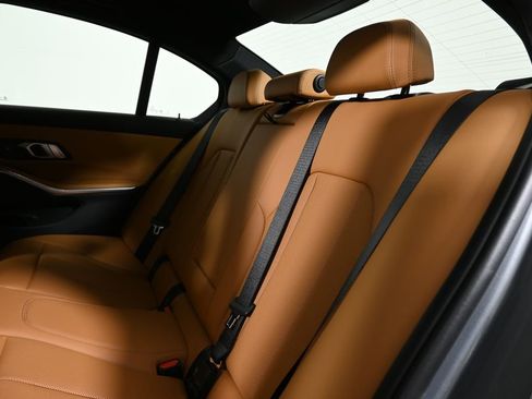 New 2026 BMW 330i xDrive Sedan w/ M Sport Package image 4