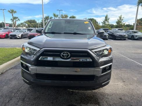 Used 2023 Toyota 4Runner Limited AWD/4WD image 2