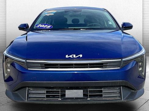 Used 2025 Kia K4 FWD image 2