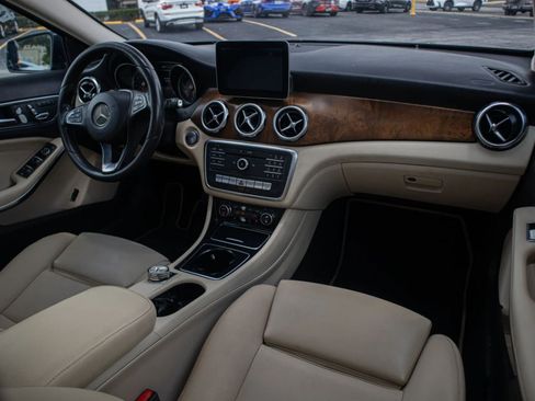 Used 2018 Mercedes-Benz GLA 250 w/ AMG Line Exterior image 19