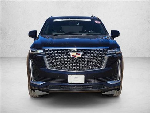 Certified 2022 Cadillac Escalade ESV Luxury w/ LPO, Illumination Package image 2