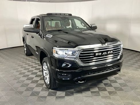 Used 2024 RAM 1500 Limited AWD/4WD image 3