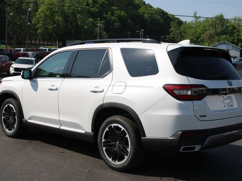 New 2026 Honda Pilot image 11