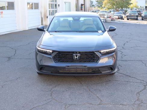 Used 2024 Honda Accord LX image 3