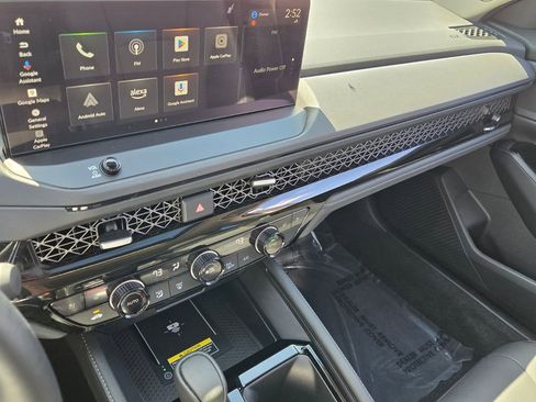 Used 2025 Honda Accord Touring image 23