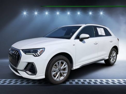 Used 2025 Audi Q3 2.0T Premium AWD/4WD image 7