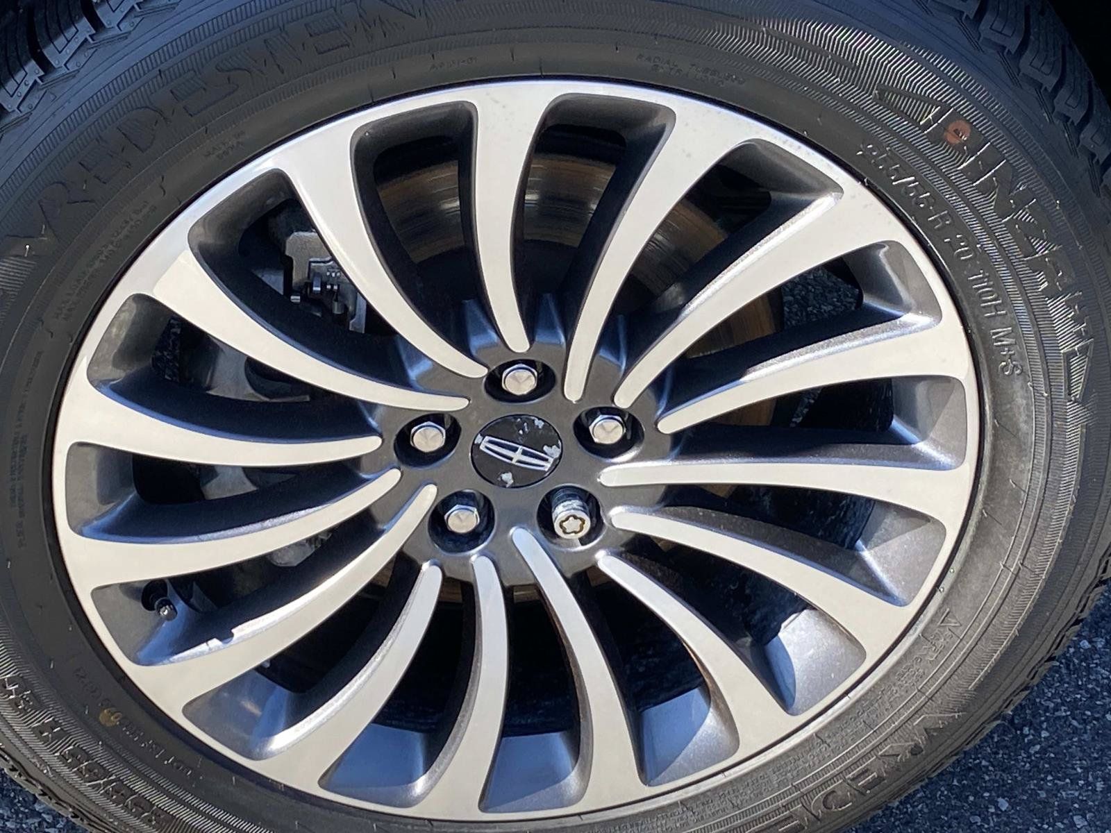 Used 2020 Lincoln Aviator Reserve w/ Equipment Group 201A AWD/4WD image 29