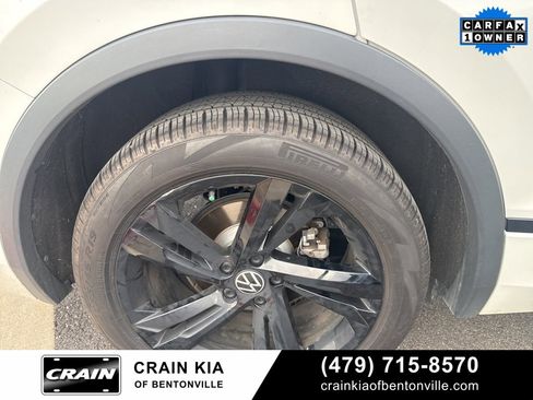 Used 2024 Volkswagen Tiguan SE R-Line image 13