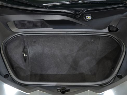 Used 2020 Chevrolet Corvette Stingray Preferred Cpe w/ 2LT Preferred Equipment Group RWD image 45