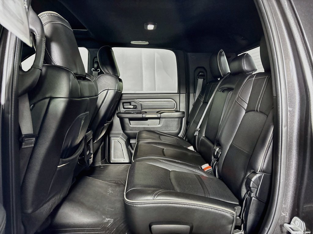 Used 2020 RAM 3500 Limited AWD/4WD image 21