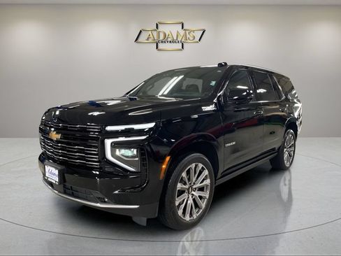 Certified 2025 Chevrolet Tahoe High Country AWD/4WD image 1