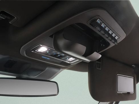 Used 2025 Ford F450 King Ranch image 17