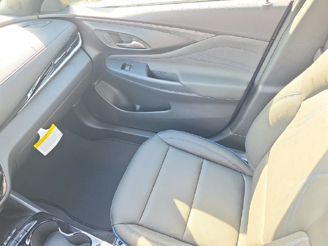 New 2026 Buick Envista Sport Touring w/ Convenience I Package FWD image 15