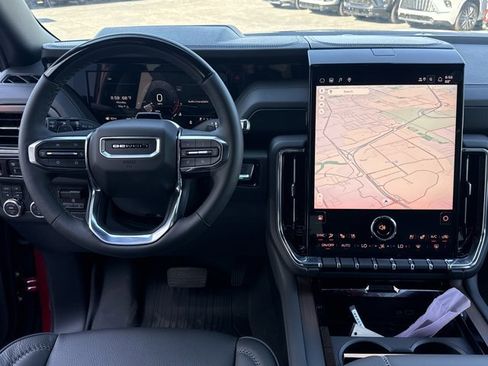 New 2026 GMC Yukon Denali w/ Denali Reserve Package AWD/4WD image 10