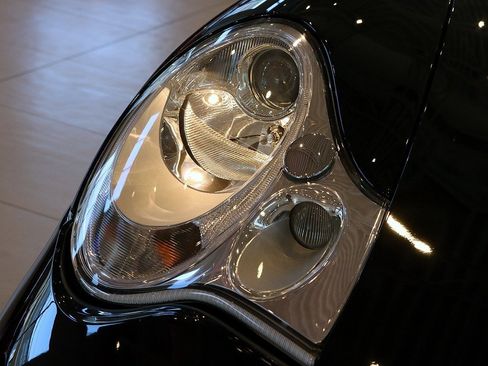 Used 2001 Porsche 911 Turbo image 15