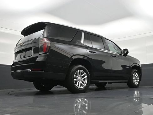Used 2025 Chevrolet Tahoe LT RWD image 29