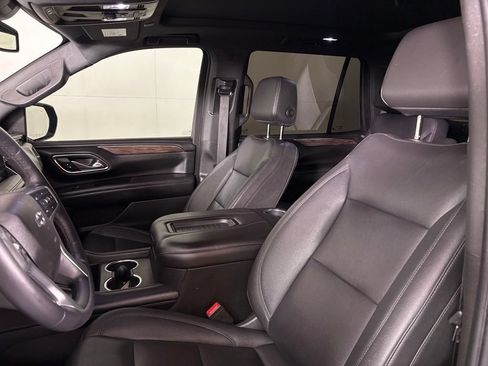 Used 2023 Chevrolet Tahoe Z71 w/ Luxury Package AWD/4WD image 23