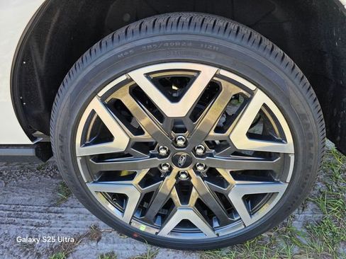 New 2026 Ford Expedition Platinum w/ Platinum Ultimate Package image 39