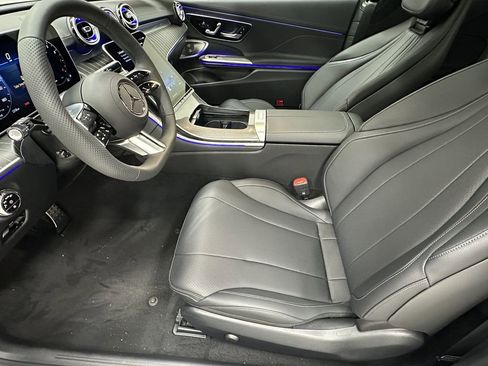 New 2026 Mercedes-Benz CLE 300 4MATIC Coupe image 9