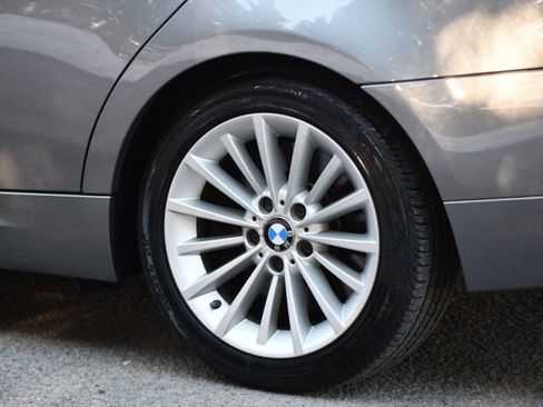 Used 2011 BMW 335i xDrive Sedan image 13