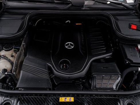 Used 2024 Mercedes-Benz GLS 450 4MATIC image 30