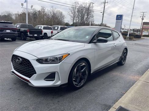 Used 2019 Hyundai Veloster Turbo Ultimate image 3