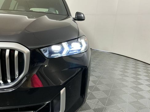 Used 2024 BMW X5 xDrive40i w/ Premium Package AWD/4WD image 8