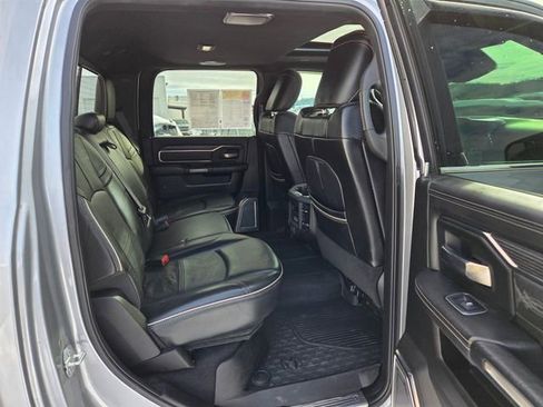 Used 2019 RAM 3500 Limited image 15