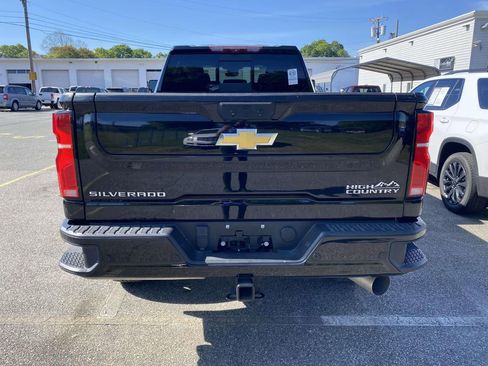 Used 2024 Chevrolet Silverado 3500 High Country w/ Technology Package image 6