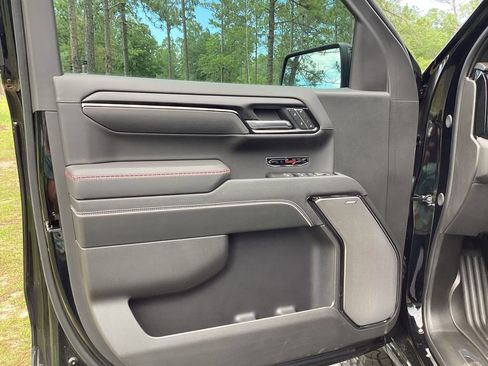 New 2026 GMC Sierra 1500 AT4X AWD/4WD image 13