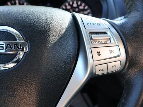 Used 2016 Nissan Altima 2.5 SL w/ 2.5 Technology w/LED Package image 37