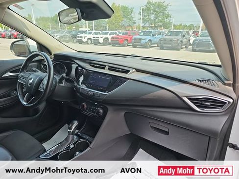 Used 2021 Buick Encore GX Preferred w/ Cold Weather Comfort Package FWD image 31