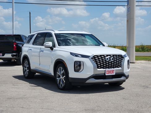 Used 2021 Hyundai Palisade SEL w/ Convenience Package FWD image 3