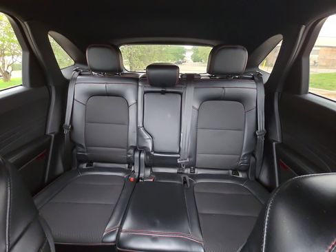 Used 2024 Ford Escape ST-Line image 20