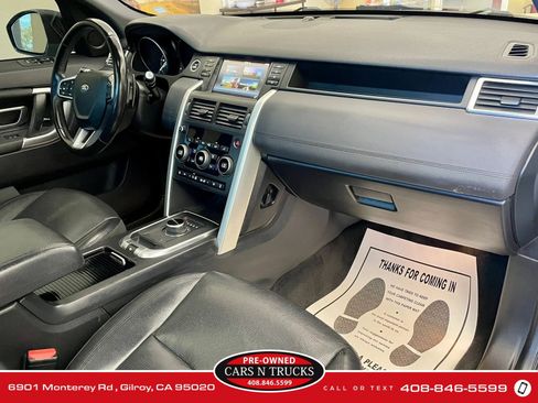 Used 2018 Land Rover Discovery Sport HSE AWD/4WD image 19