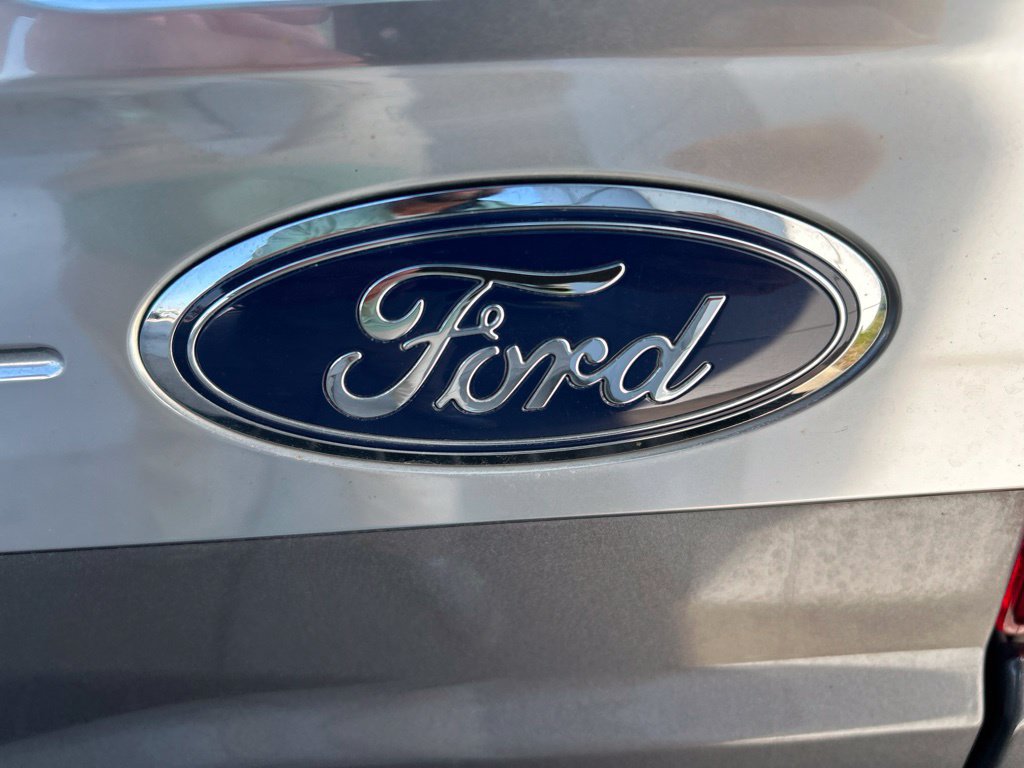 Used 2021 Ford F150 Platinum w/ Equipment Group 701A High AWD/4WD image 39