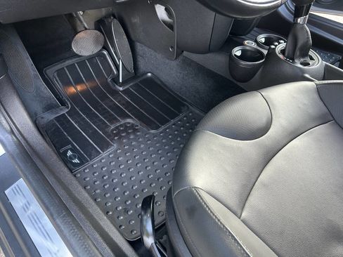 Used 2011 MINI Cooper Hardtop image 10