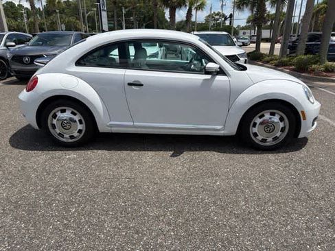 Used 2015 Volkswagen Beetle 1.8T FWD image 15