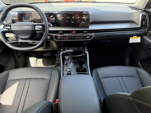 New 2026 Kia Sorento S w/ S Panoramic Sunroof Package image 13