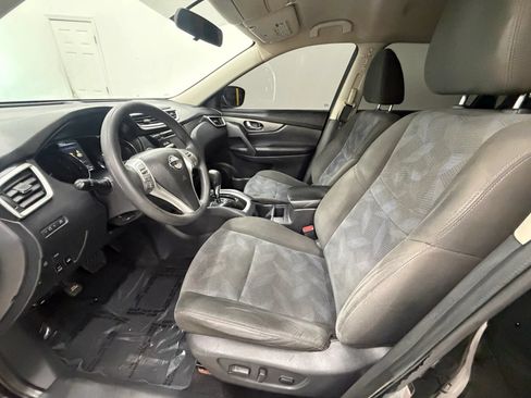 Used 2016 Nissan Rogue SV AWD/4WD image 14