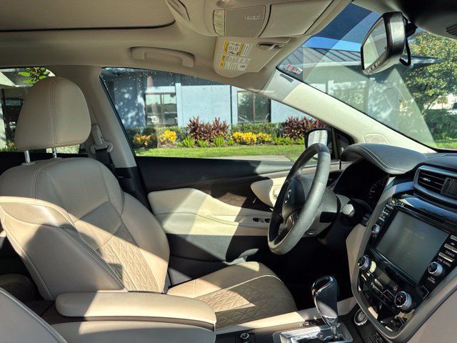 Used 2020 Nissan Murano Platinum FWD image 11