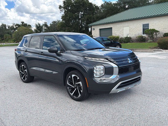 Used 2024 Mitsubishi Outlander SE FWD image 7