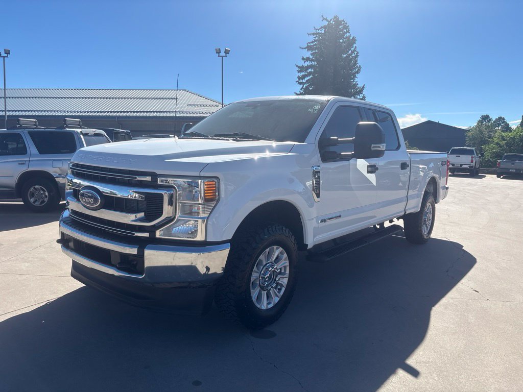 Used 2022 Ford F250 XLT AWD/4WD image 2